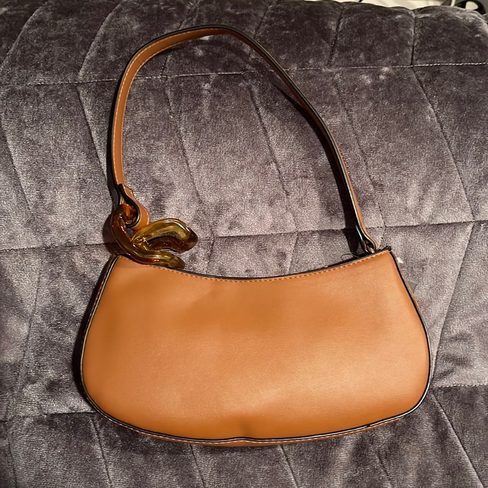Contemporary baguette handbags